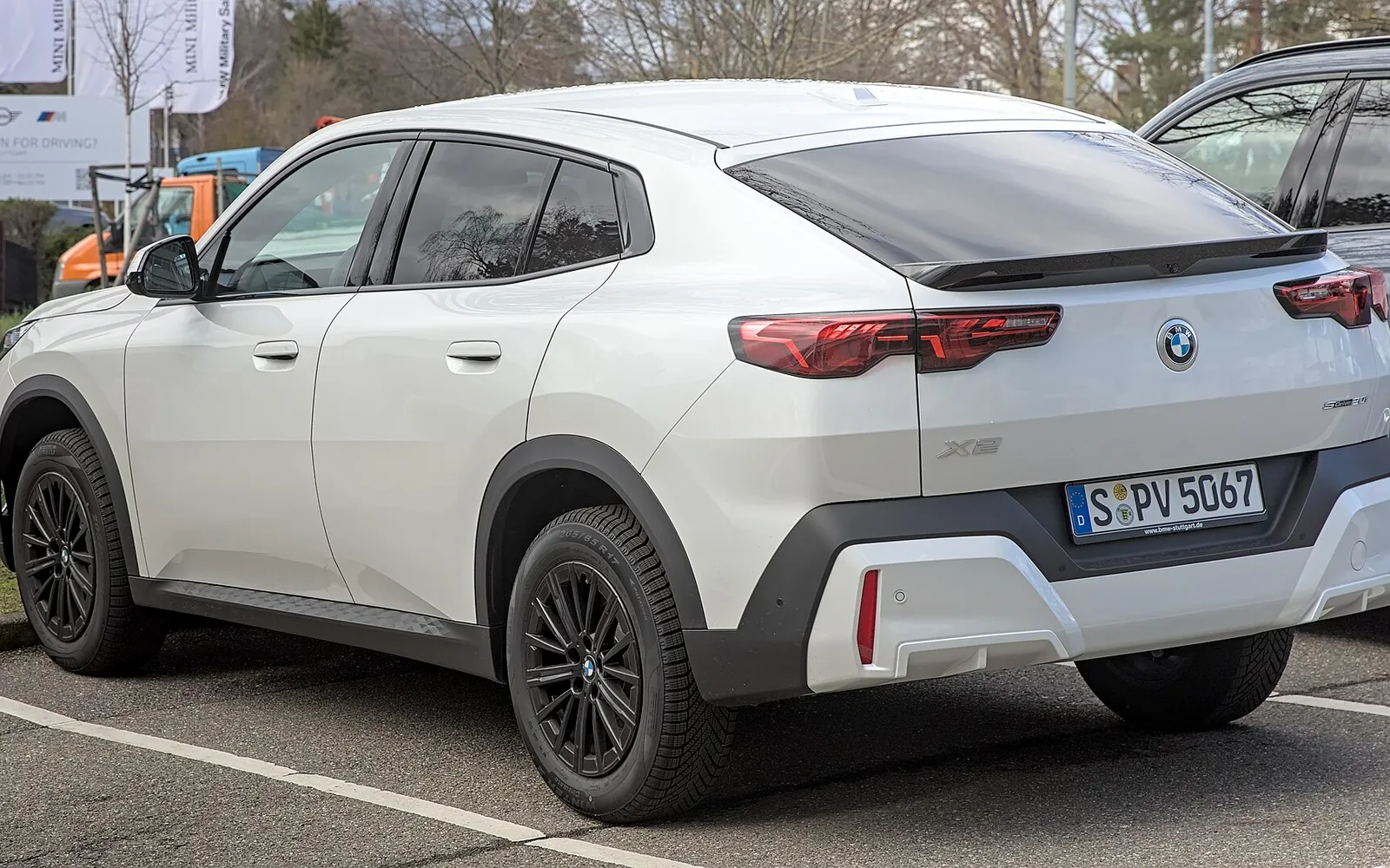 SUV rental class vehicle
